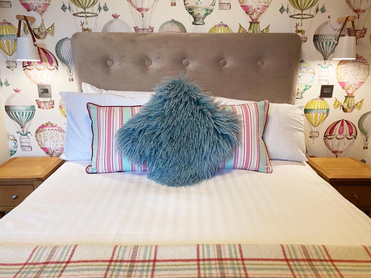 The Hive At Poppi-Red Bed & Breakfast Hawkshead Dış mekan fotoğraf