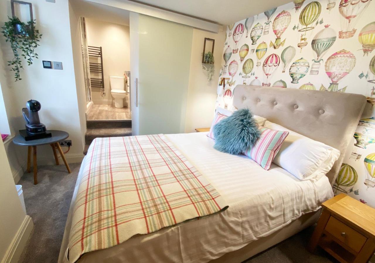 The Hive At Poppi-Red Bed & Breakfast Hawkshead Dış mekan fotoğraf