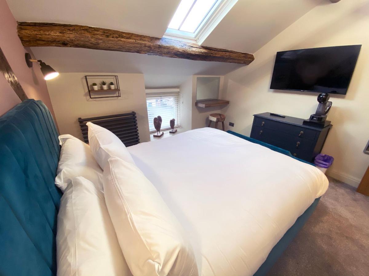 The Hive At Poppi-Red Bed & Breakfast Hawkshead Dış mekan fotoğraf