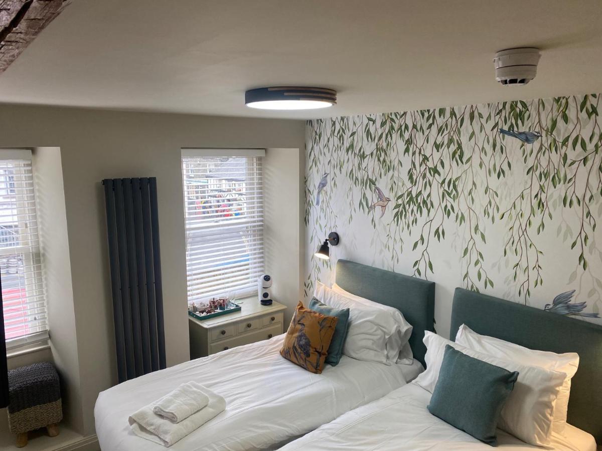 The Hive At Poppi-Red Bed & Breakfast Hawkshead Dış mekan fotoğraf