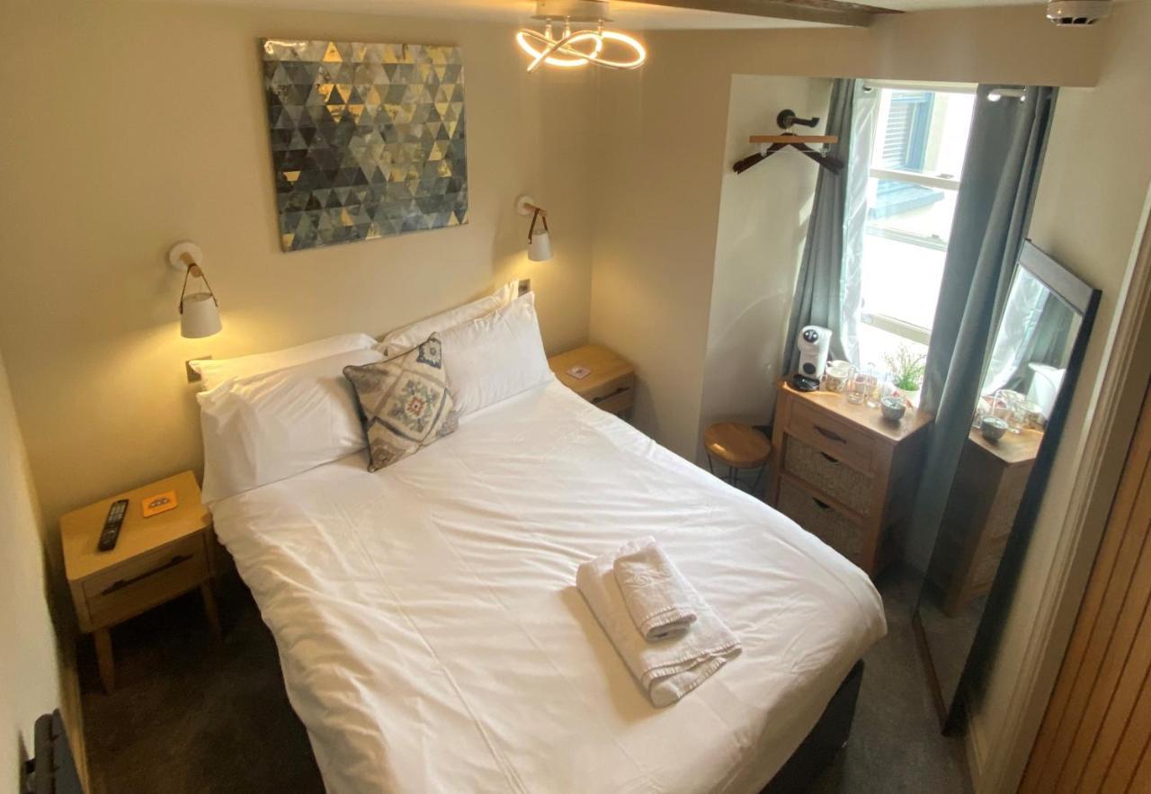 The Hive At Poppi-Red Bed & Breakfast Hawkshead Dış mekan fotoğraf