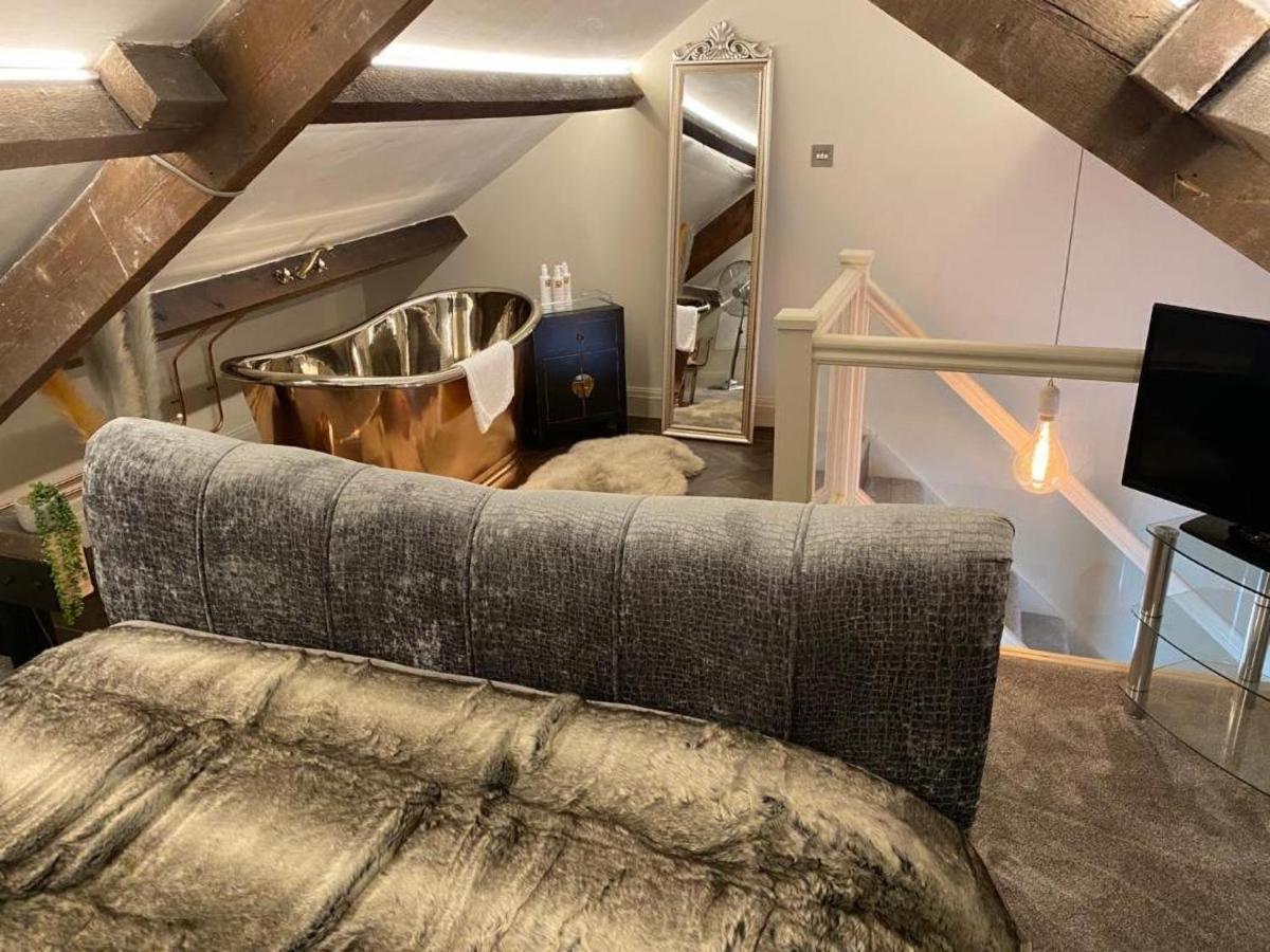 The Hive At Poppi-Red Bed & Breakfast Hawkshead Dış mekan fotoğraf